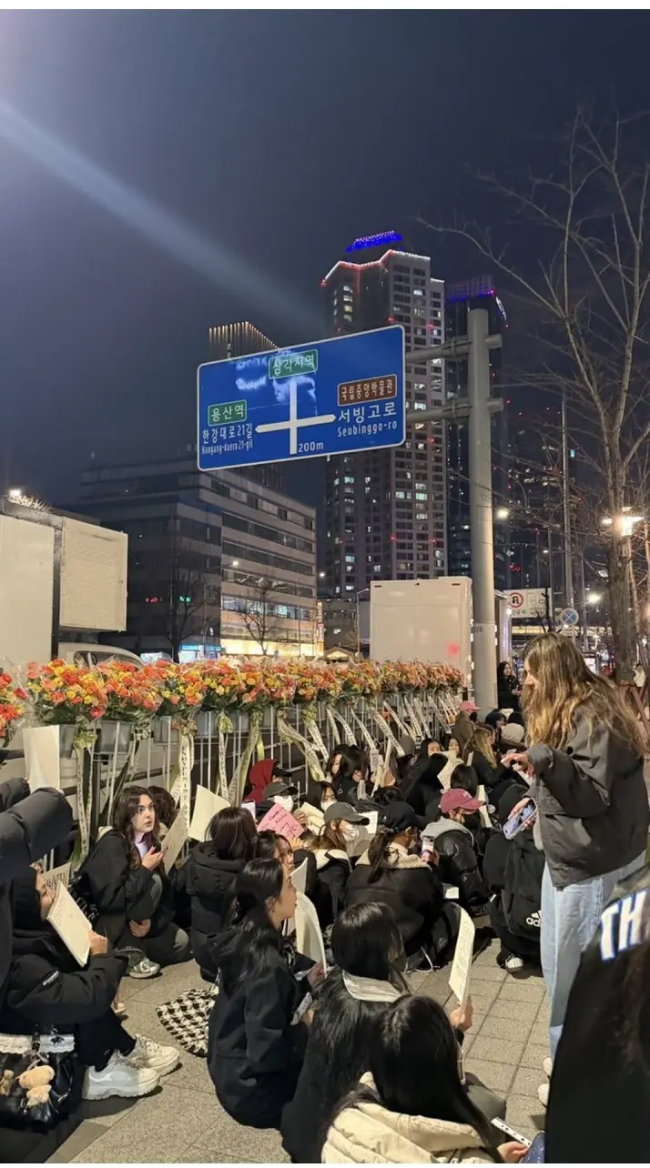 A2942961_04
